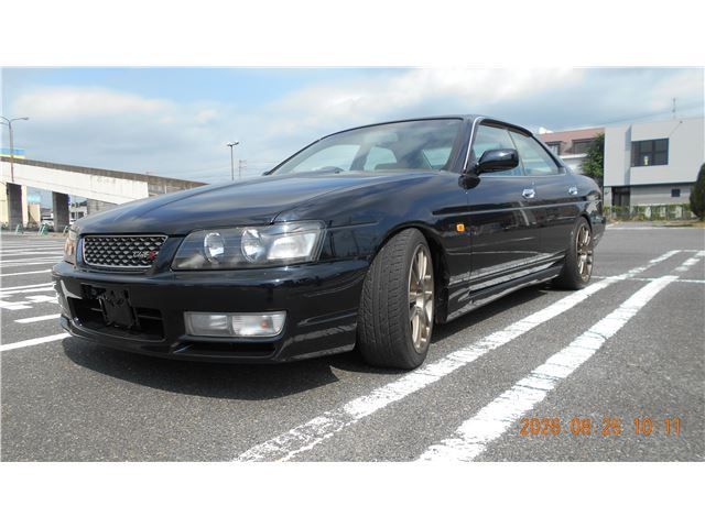 1997 Nissan LAUREL 照片 3