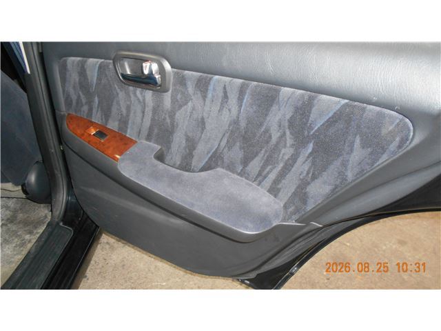 صورة مصغرة 15 لـ 1997 Nissan LAUREL