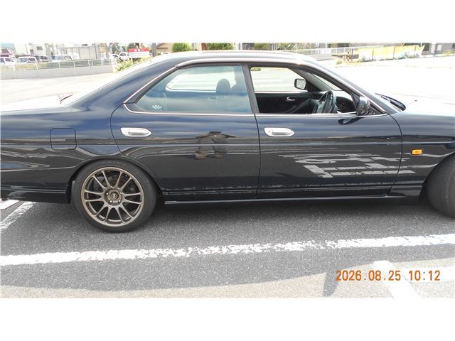 1997 Nissan LAUREL 照片 9