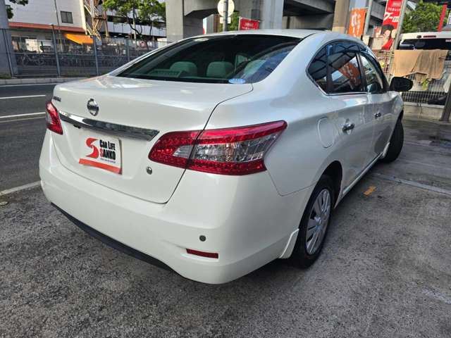 2013 Nissan SYLPHY — фото 6