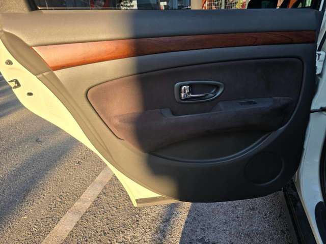 2005 Nissan BLUEBIRD — миниатюра 35