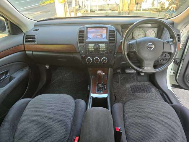 صورة 10 لـ 2005 Nissan BLUEBIRD