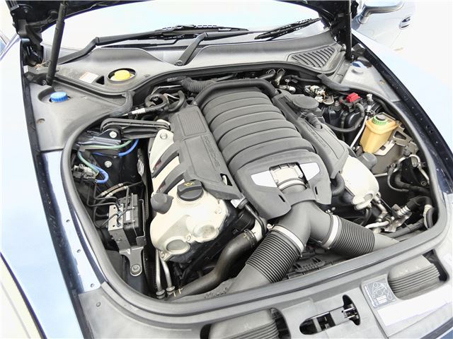 2009 Porsche PANAMERA — миниатюра 46