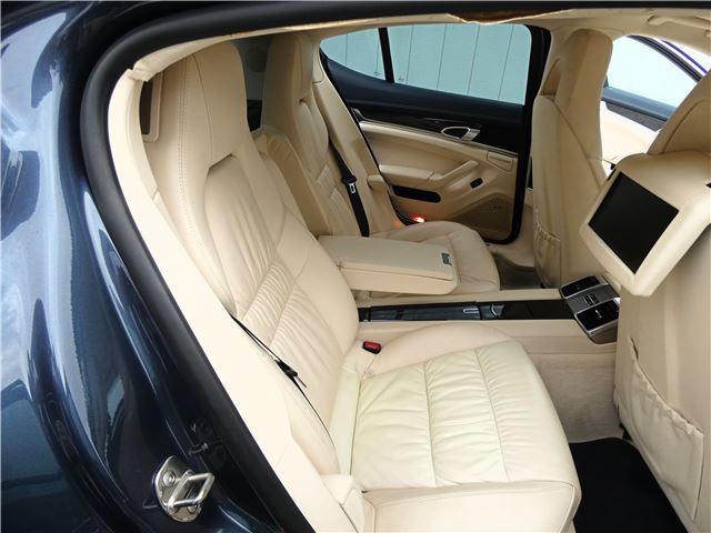 2009 Porsche PANAMERA — миниатюра 59