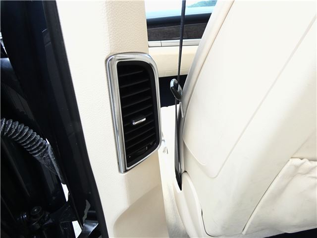 2009 Porsche PANAMERA — миниатюра 74