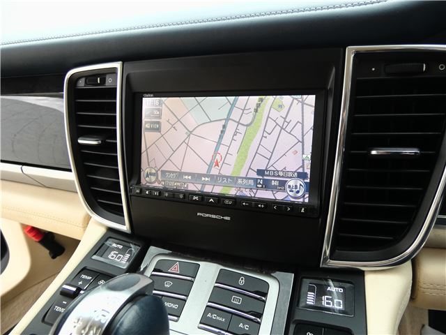 صورة 8 لـ 2009 Porsche PANAMERA