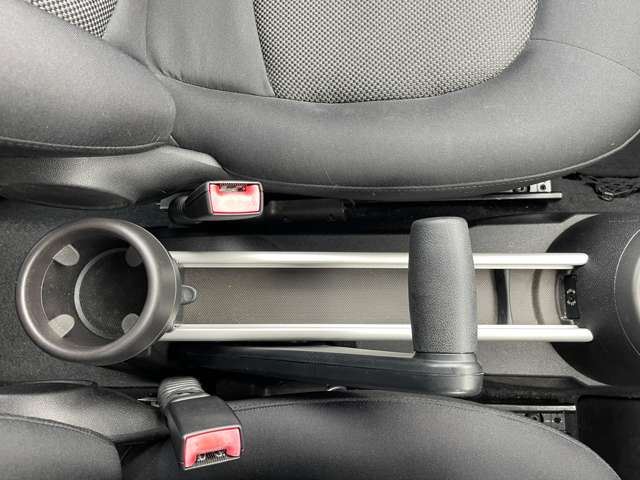 صورة مصغرة 33 لـ 2011 MINI CROSSOVER
