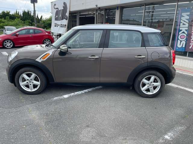 صورة 8 لـ 2011 MINI CROSSOVER