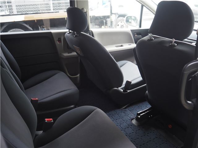 2009 Honda FREED — миниатюра 22