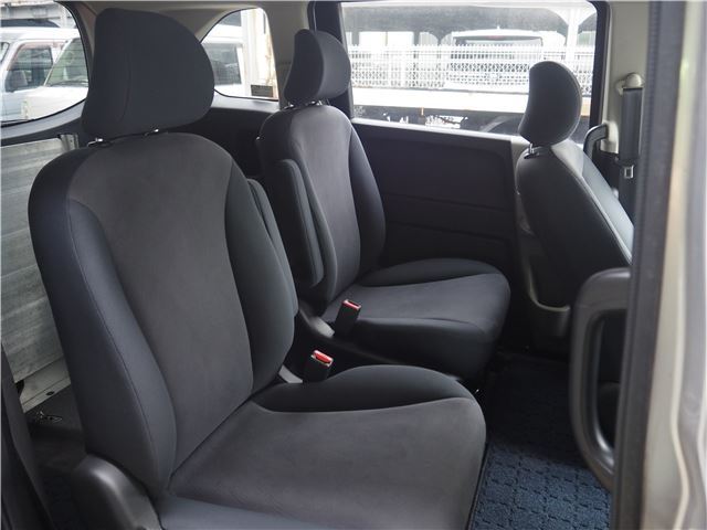2009 Honda FREED — миниатюра 23