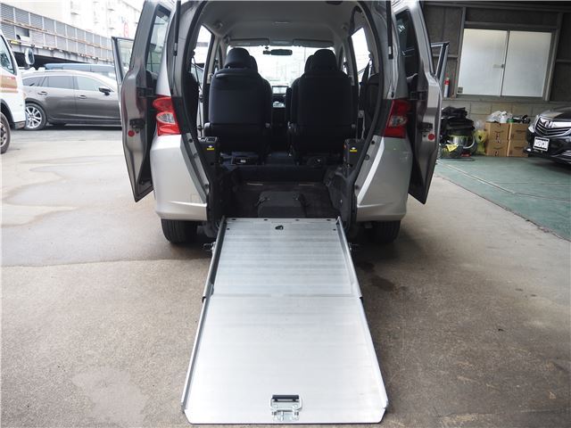 2009 Honda FREED — миниатюра 26