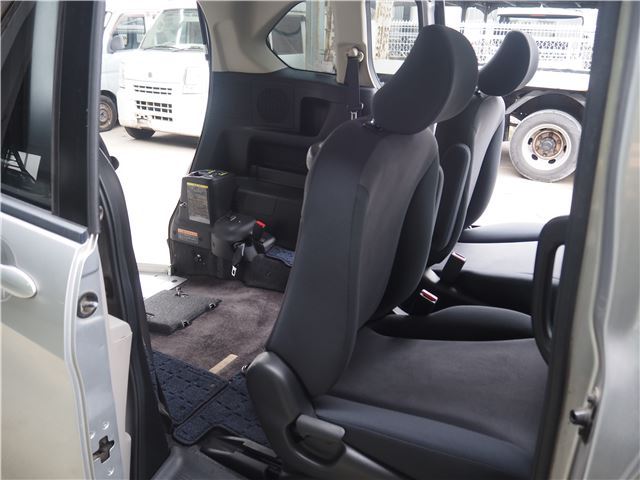 2009 Honda FREED — миниатюра 28