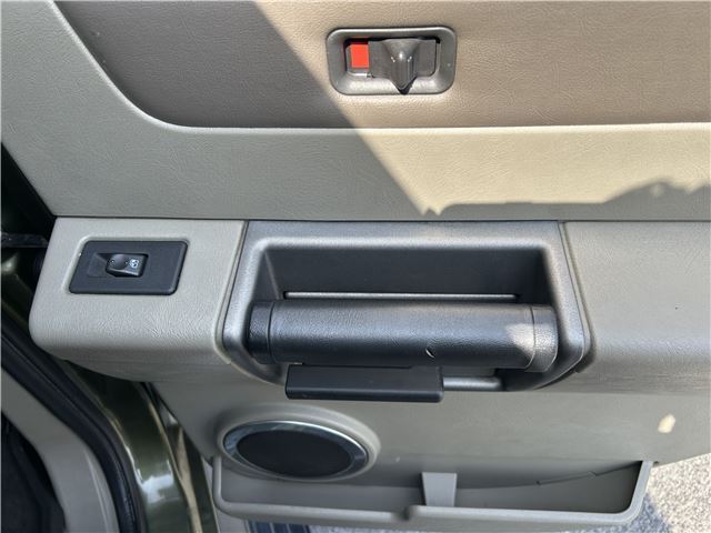 2005 Hummer H2 缩略图 41