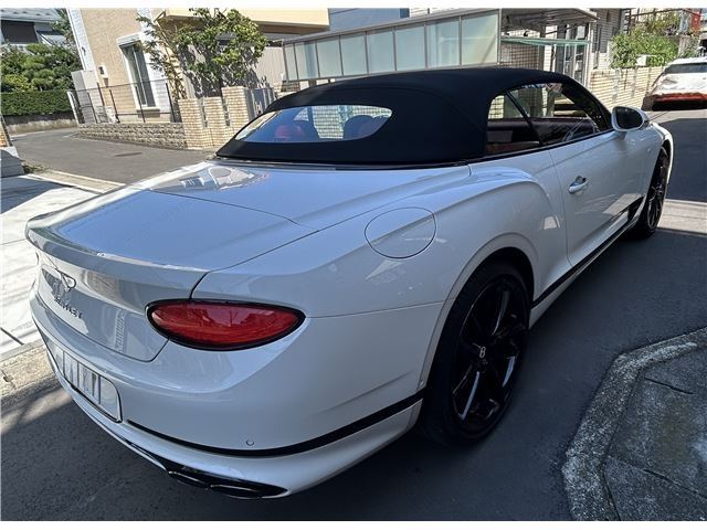 2022 Bentley CONTINENTAL — миниатюра 15