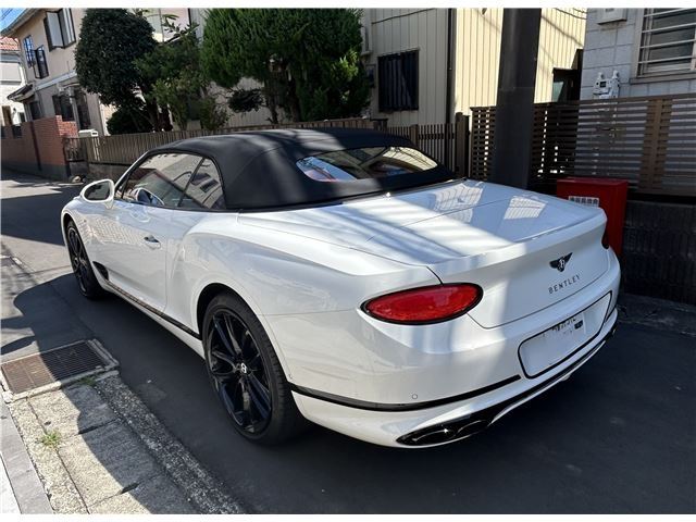 2022 Bentley CONTINENTAL — миниатюра 13