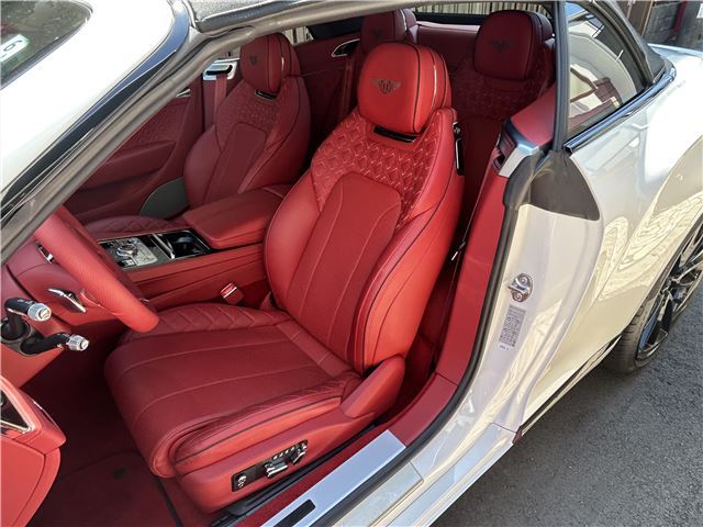 2022 Bentley CONTINENTAL — миниатюра 22