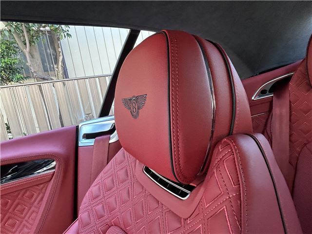 2022 Bentley CONTINENTAL — миниатюра 26