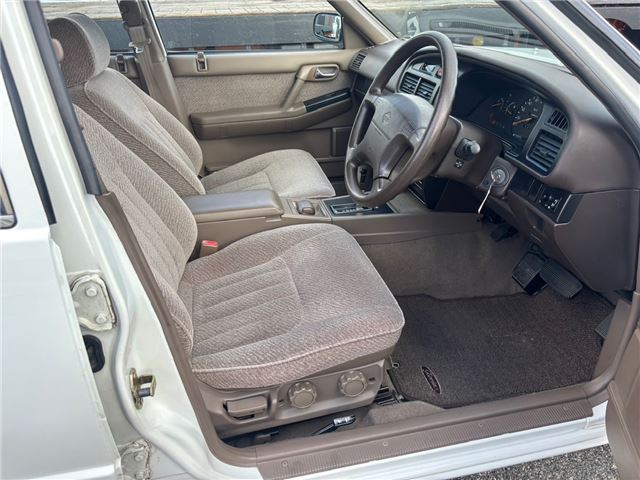 صورة 3 لـ 1997 Nissan GLORIA