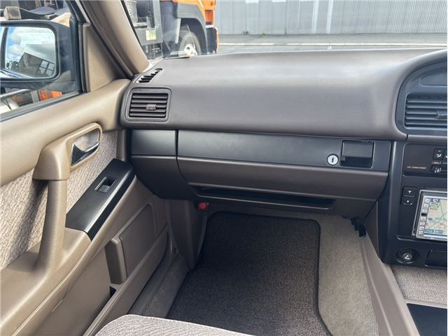 صورة 10 لـ 1997 Nissan GLORIA