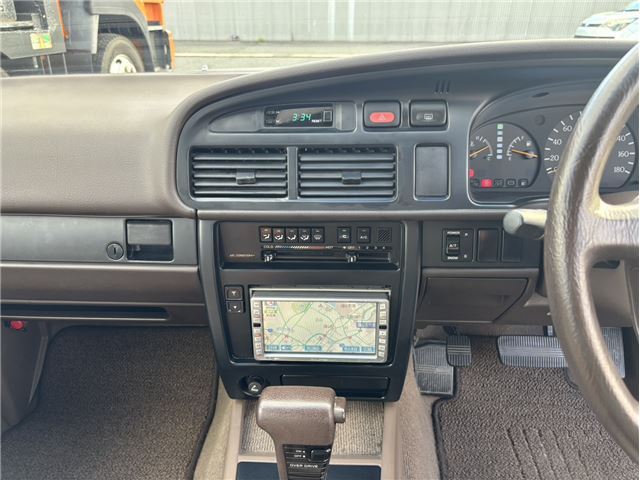 صورة 9 لـ 1997 Nissan GLORIA