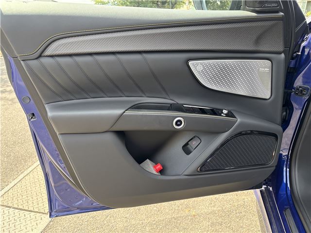 2023 Maserati GRECALE — миниатюра 31