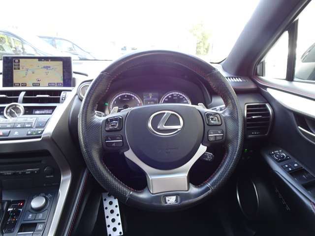 2014 Lexus NX — миниатюра 68