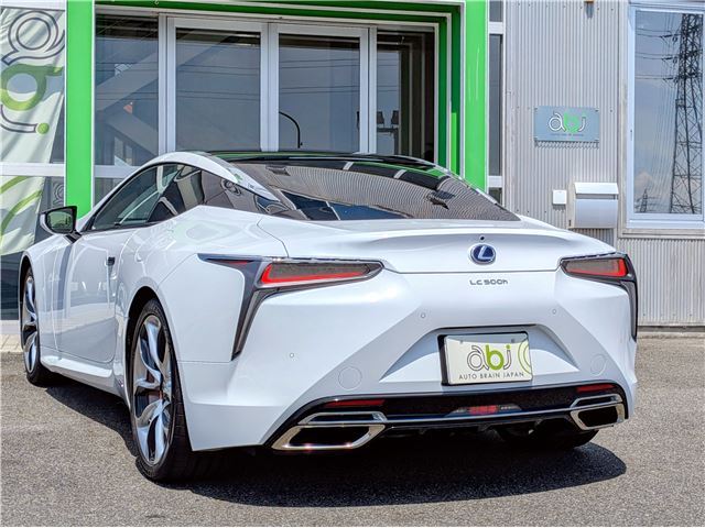 2017 Lexus LC thumbnail 21
