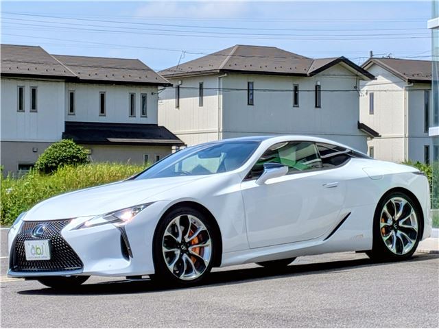 2017 Lexus LC thumbnail 26