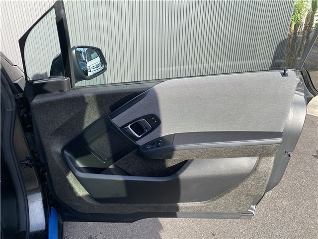 2018 BMW I3 — миниатюра 24