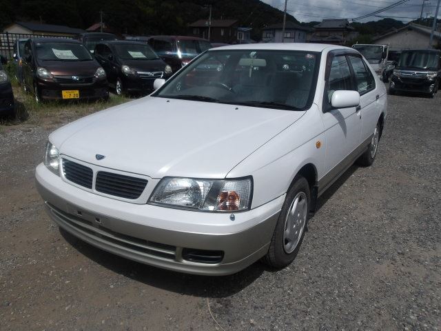 صورة 1 لـ 1996 Nissan BLUEBIRD