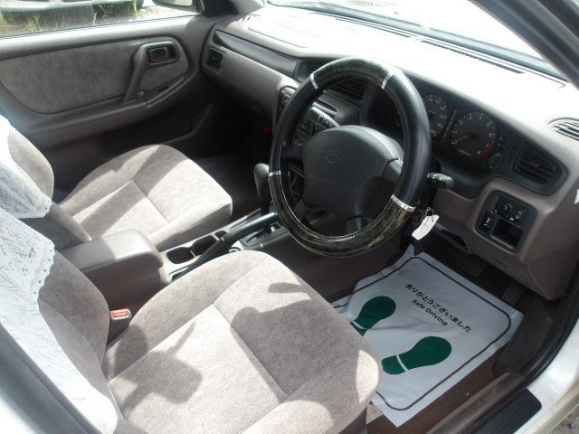 صورة 3 لـ 1996 Nissan BLUEBIRD