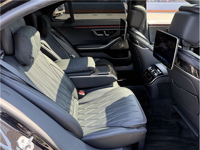 صورة مصغرة 21 لـ 2023 Mercedes-BENZ S-CLASS AMG