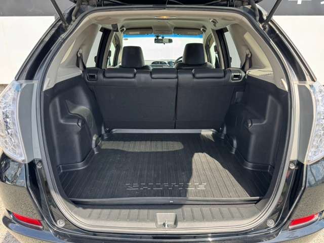 صورة مصغرة 25 لـ 2011 Honda FIT SHUTTLE HYBRID