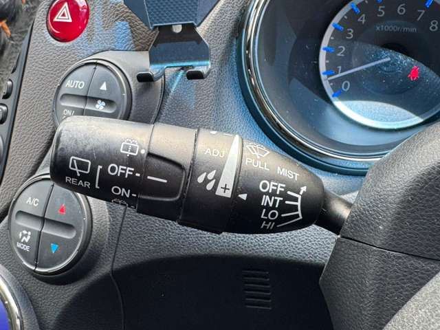 صورة مصغرة 38 لـ 2011 Honda FIT SHUTTLE HYBRID