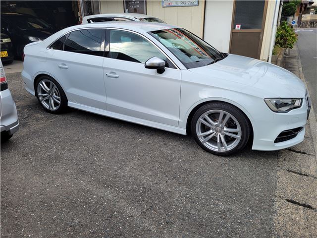 صورة 1 لـ 2014 AUDI S3