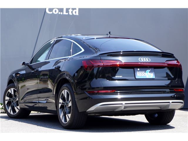 2021 AUDI E-TRON SPORTBACK — фото 6