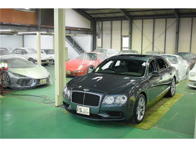 2017 Bentley FLYING SPUR photo 1