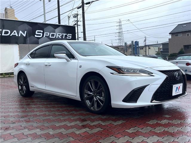 2020 Lexus ES photo 6