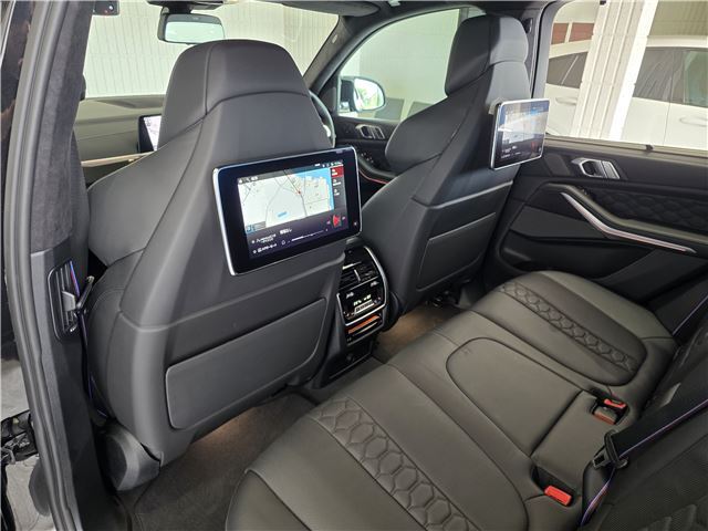 2020 BMW X5 M 缩略图 42
