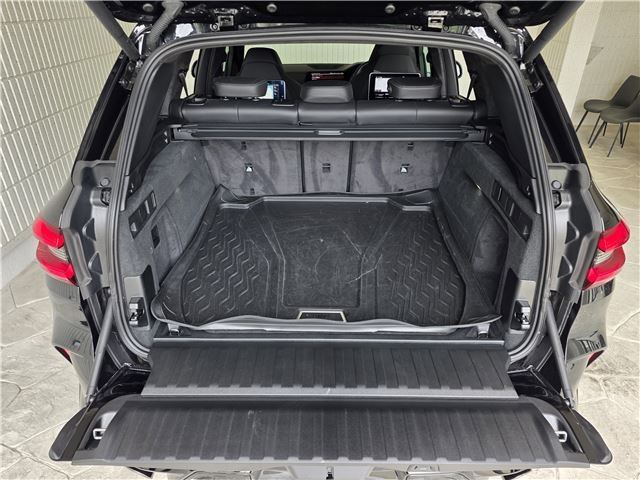 2020 BMW X5 M 缩略图 45