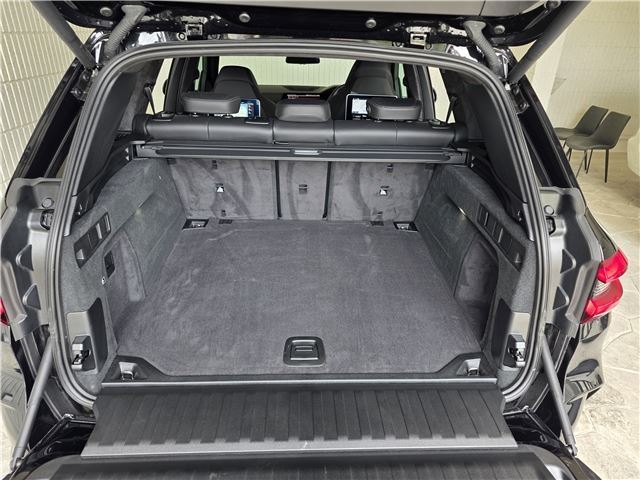 2020 BMW X5 M 缩略图 46