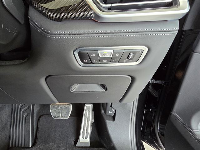 2020 BMW X5 M 缩略图 59