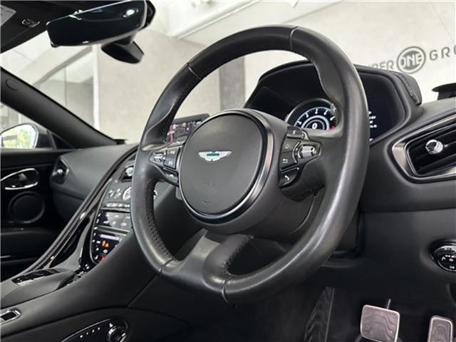 صورة مصغرة 11 لـ 2017 Aston Martin DB11