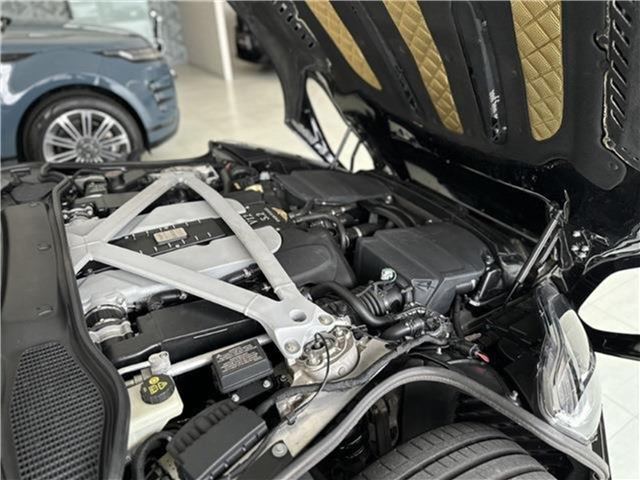 صورة مصغرة 32 لـ 2017 Aston Martin DB11
