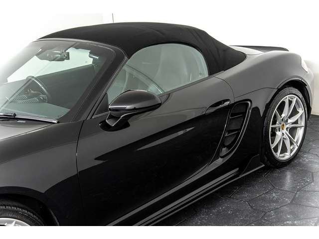 2016 Porsche 718 BOXSTER 缩略图 22