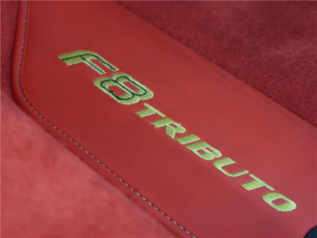 2021 Ferrari F8 TRIBUTO thumbnail 30