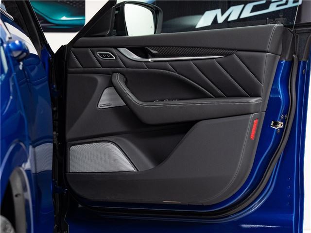 صورة مصغرة 11 لـ 2022 Maserati LEVANTE