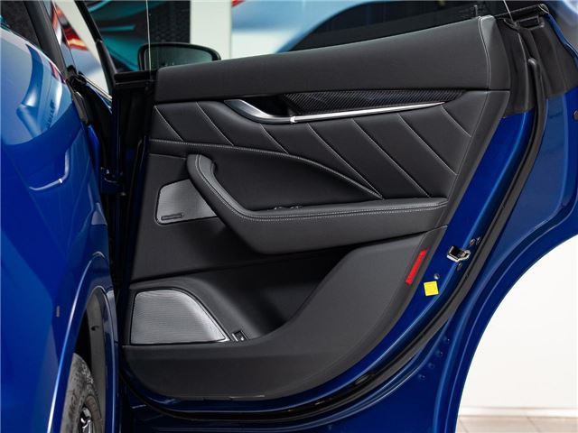 صورة مصغرة 10 لـ 2022 Maserati LEVANTE