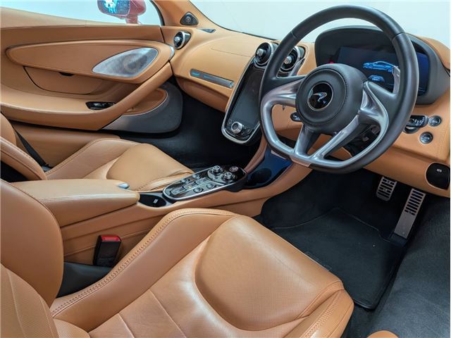 صورة مصغرة 3 لـ 2020 Mclaren GT
