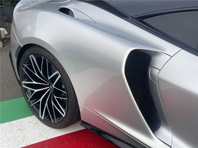 صورة مصغرة 9 لـ 2023 Mclaren GT